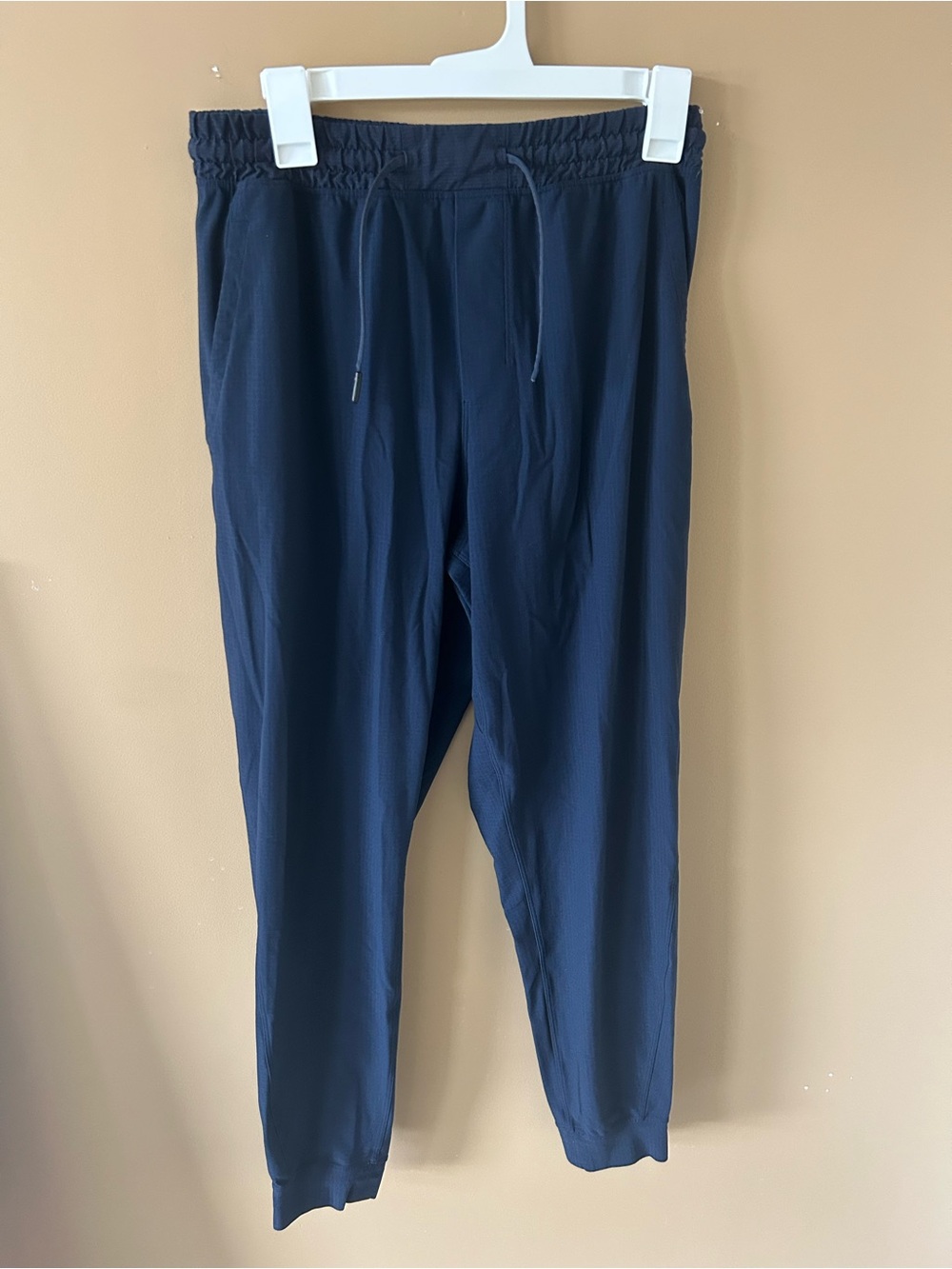 Lululemon Women’s Navy Jogger Pants - Comfortable Everyday Pull-On. Size 8.
